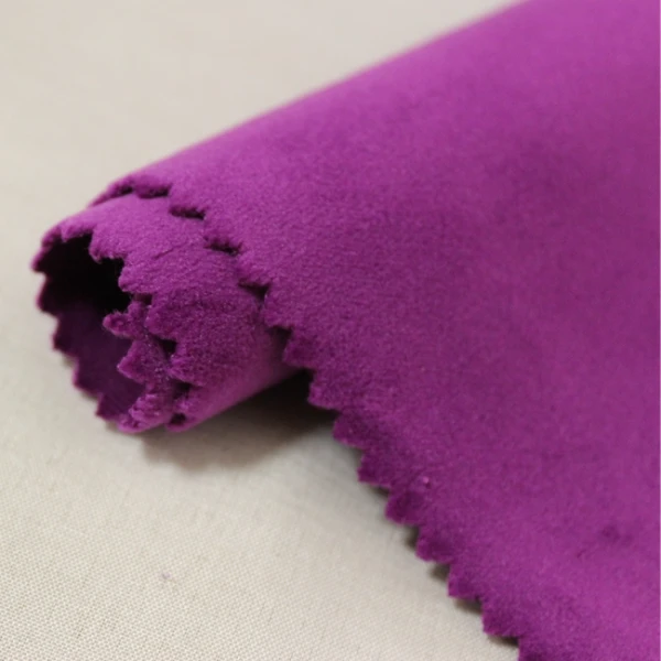 Tissu pour robe bordeaux